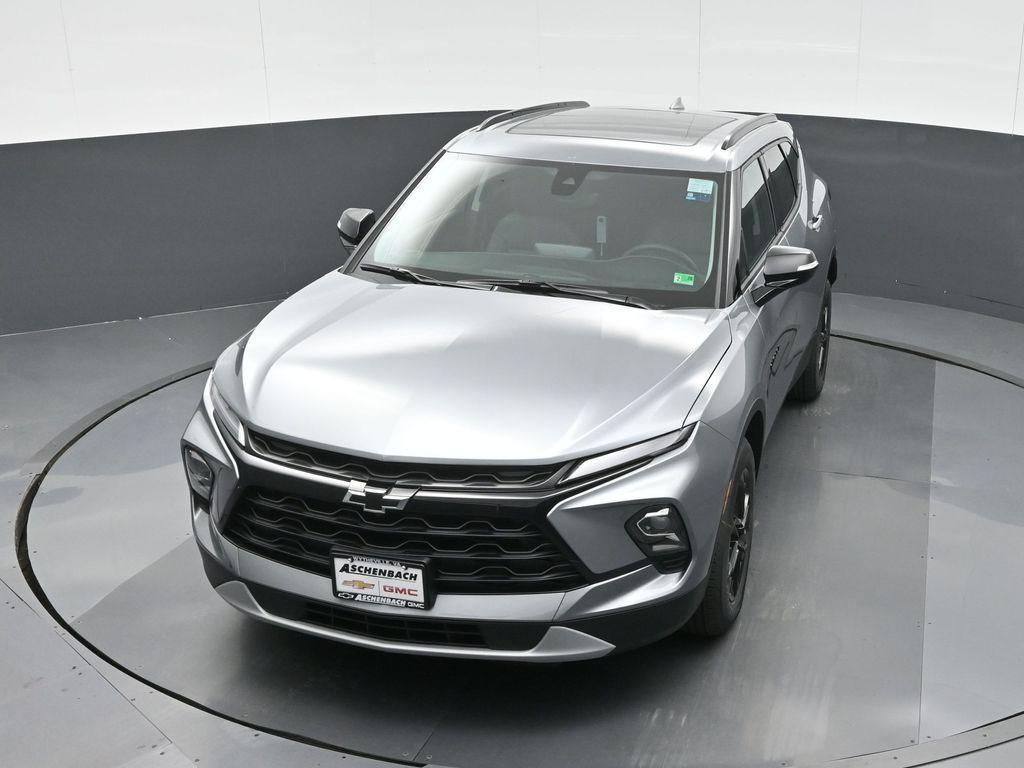new 2025 Chevrolet Blazer car, priced at $43,988