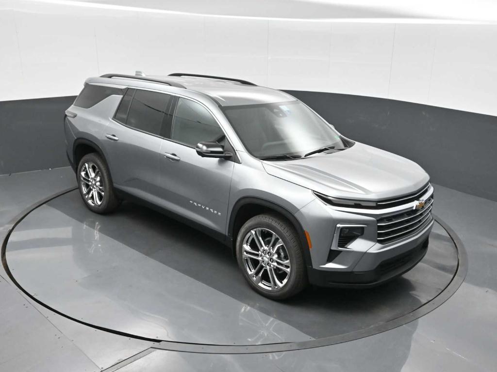 new 2025 Chevrolet Traverse car, priced at $44,795