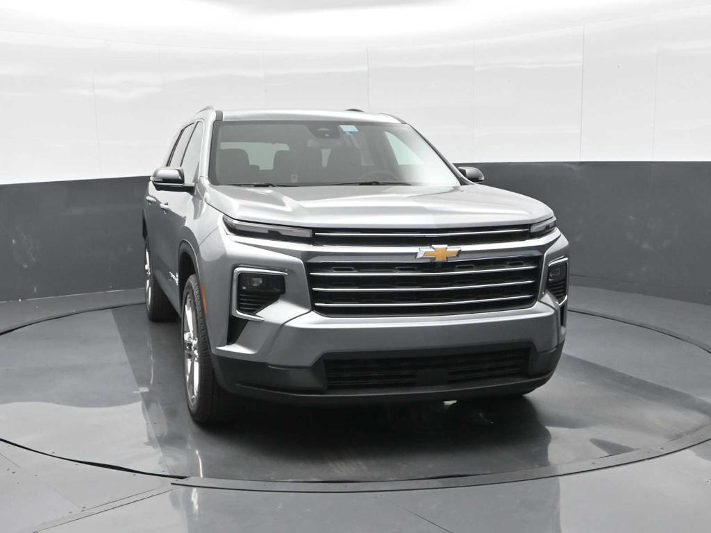new 2025 Chevrolet Traverse car, priced at $44,795