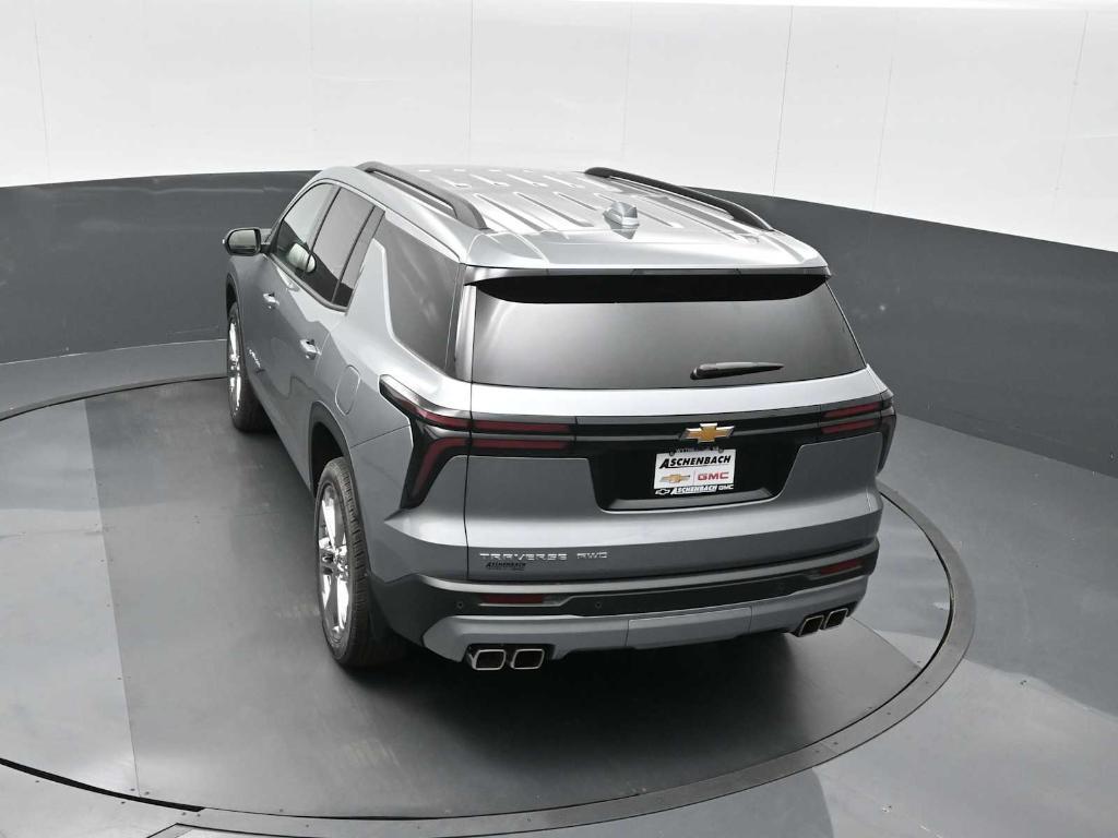 new 2025 Chevrolet Traverse car, priced at $44,795