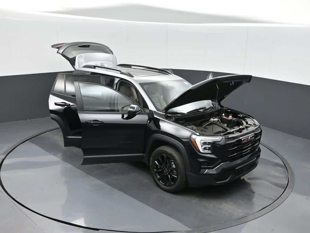 new 2025 GMC Terrain car, priced at $39,751