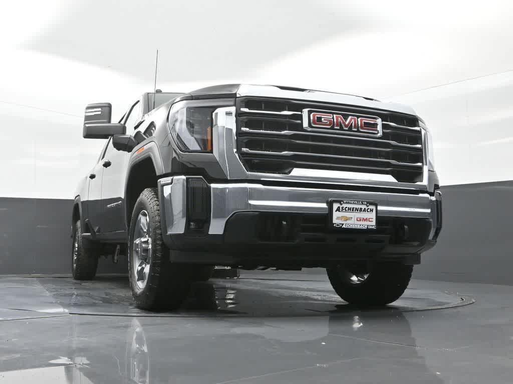 new 2025 GMC Sierra 2500 car, priced at $70,402