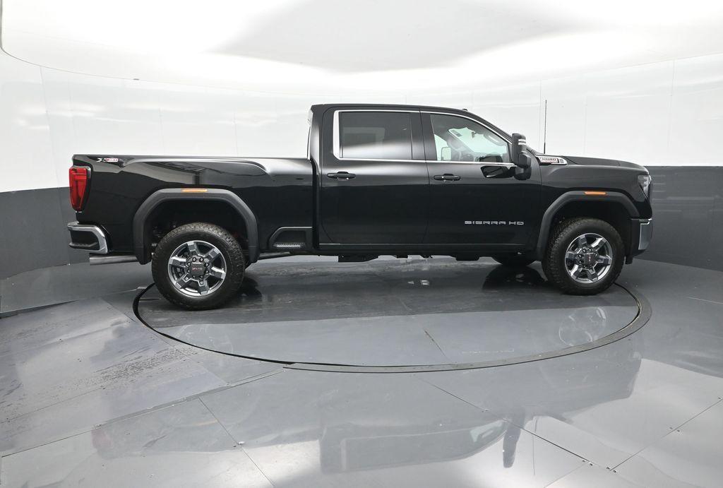 new 2025 GMC Sierra 2500 car, priced at $71,156