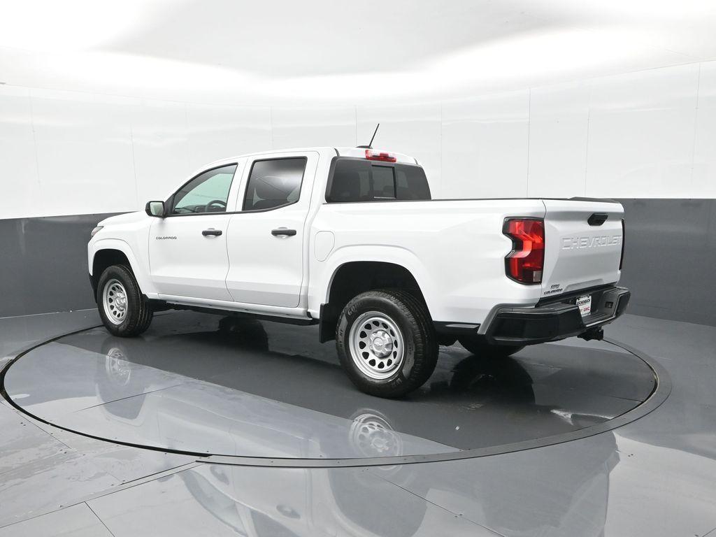 new 2025 Chevrolet Colorado car, priced at $33,400