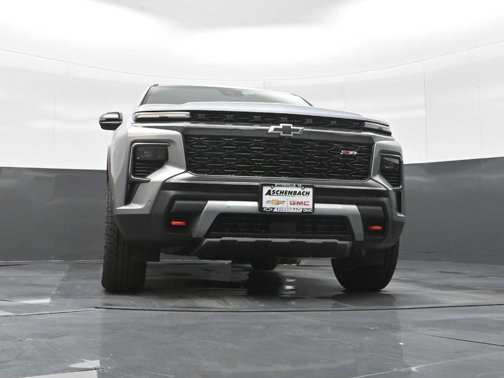 new 2026 Chevrolet Traverse car, priced at $55,995