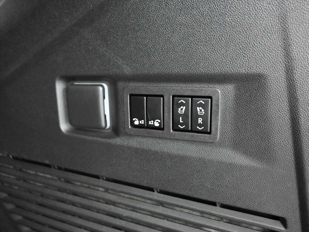 used 2023 Chevrolet Tahoe car, priced at $55,966