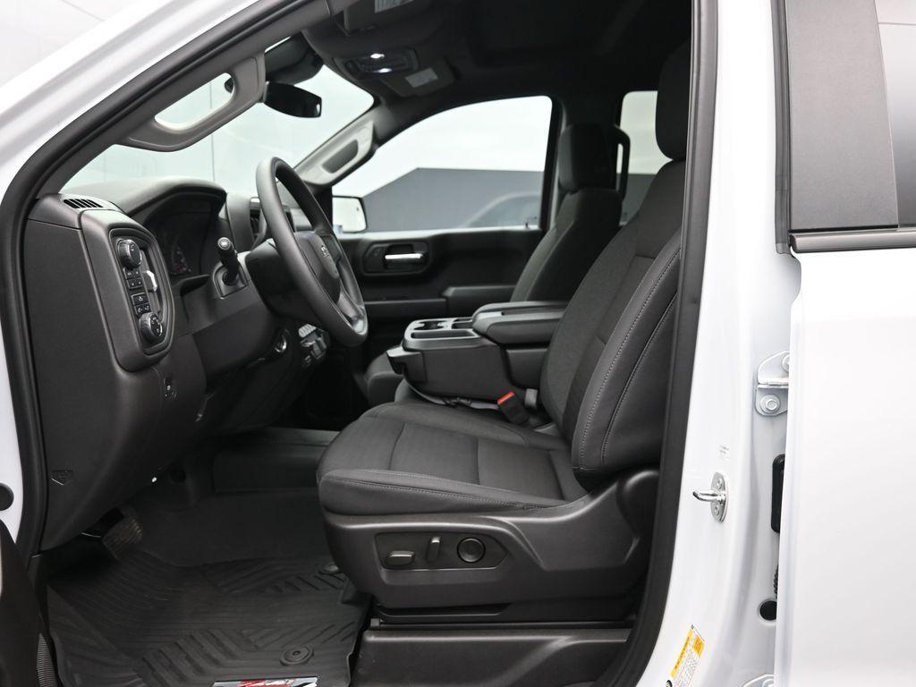 new 2024 Chevrolet Silverado 1500 car, priced at $50,744