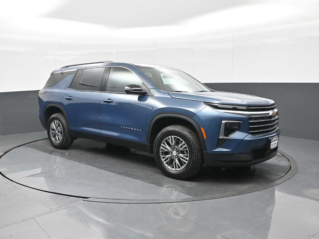 new 2026 Chevrolet Traverse car, priced at $43,794