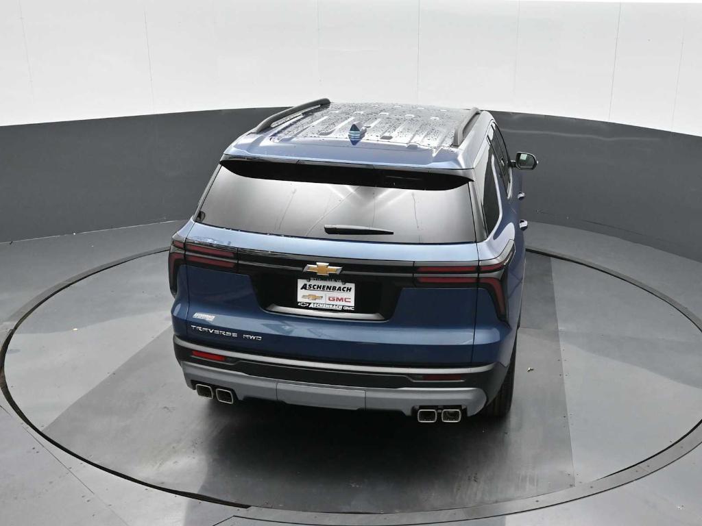 new 2026 Chevrolet Traverse car, priced at $43,794