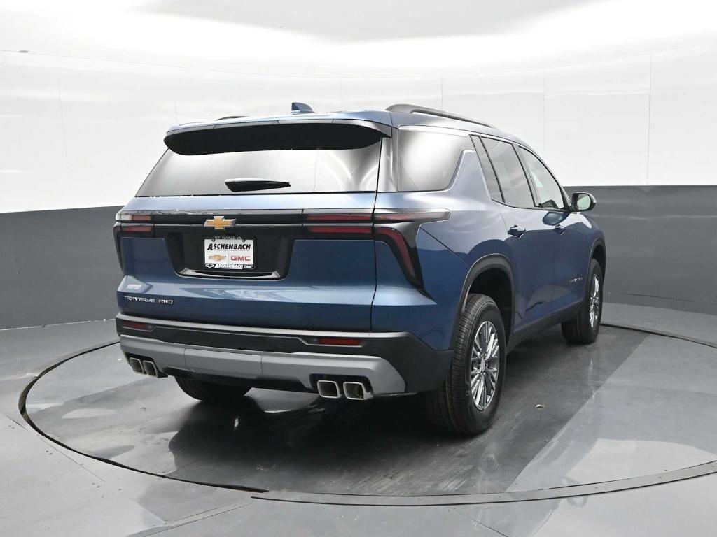new 2026 Chevrolet Traverse car, priced at $43,794