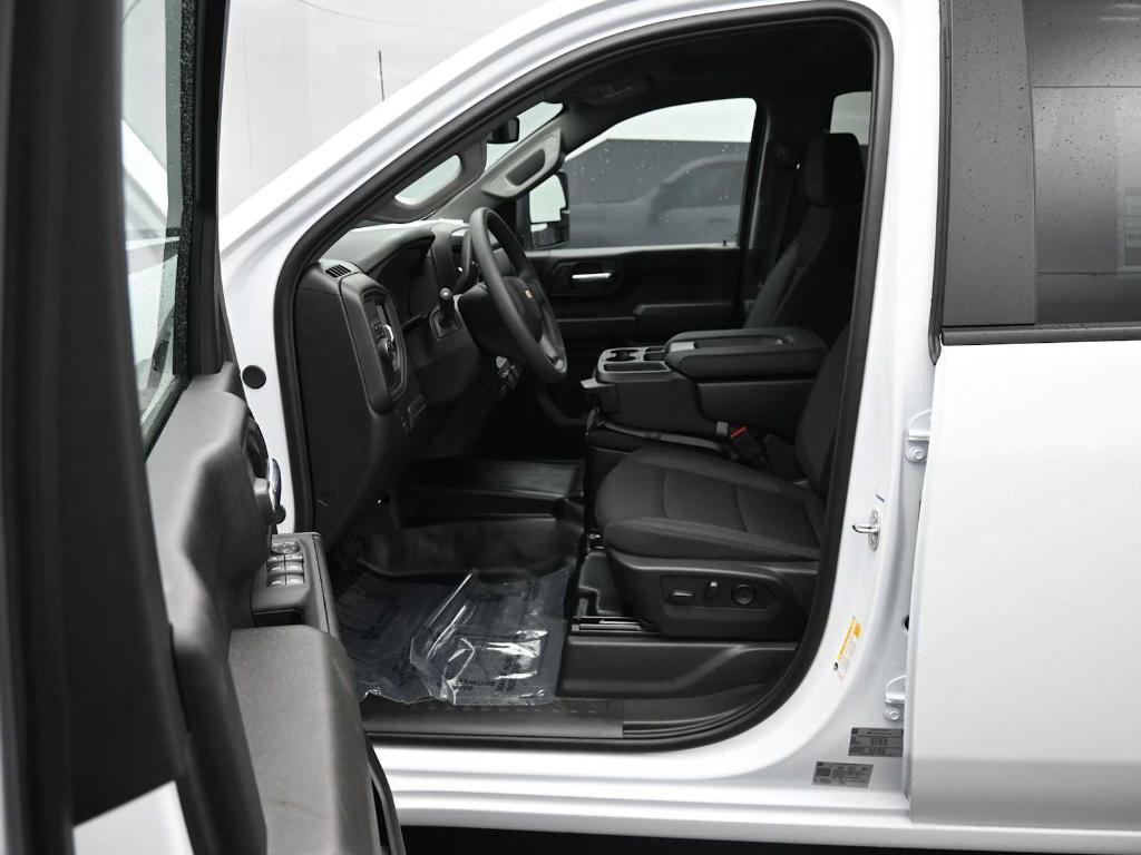 new 2024 Chevrolet Silverado 2500 car, priced at $45,494