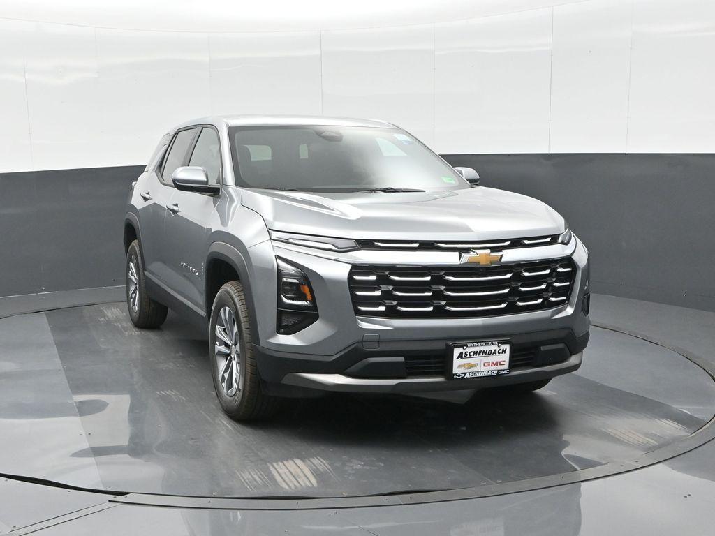 new 2026 Chevrolet Equinox car, priced at $31,995