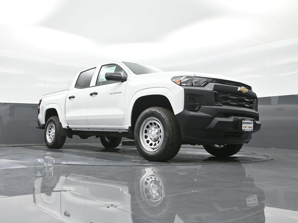 new 2025 Chevrolet Colorado car, priced at $32,888