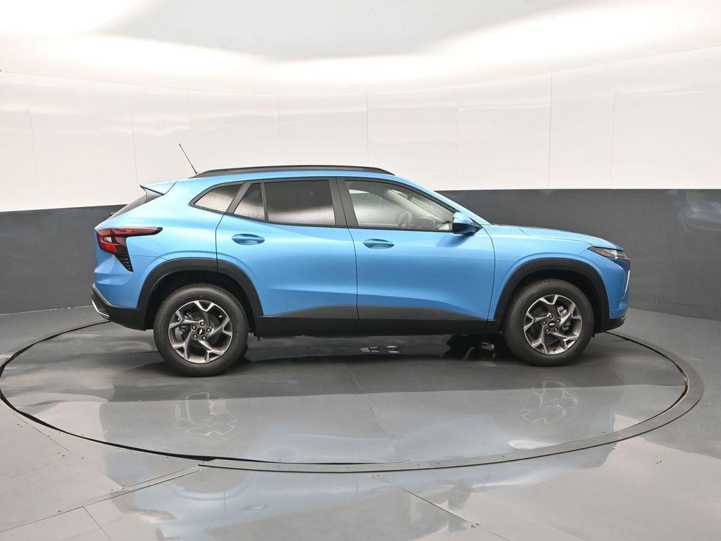 new 2025 Chevrolet Trax car, priced at $25,880