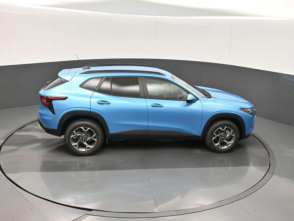 new 2025 Chevrolet Trax car, priced at $25,880