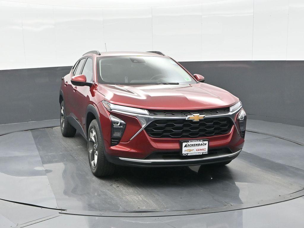 used 2024 Chevrolet Trax car, priced at $22,654