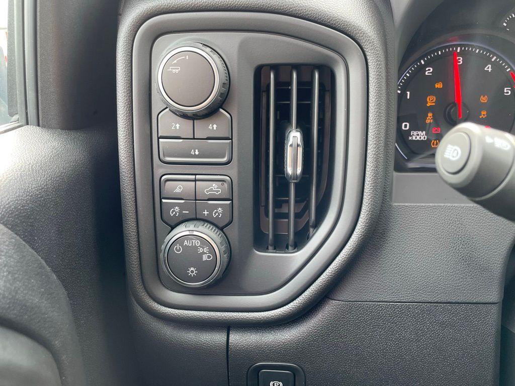 new 2025 Chevrolet Silverado 2500 car, priced at $68,757