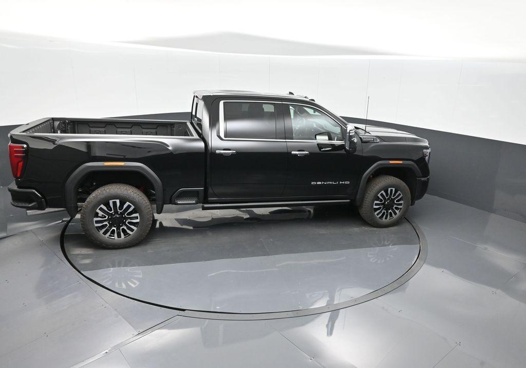 new 2025 GMC Sierra 3500 car, priced at $95,611