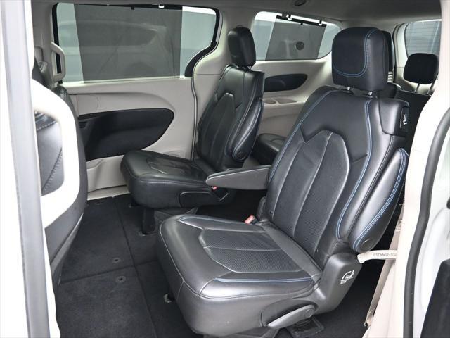 used 2021 Chrysler Pacifica car, priced at $25,812