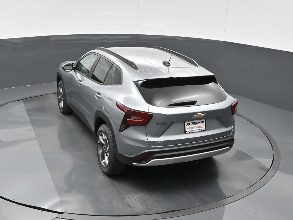 new 2025 Chevrolet Trax car, priced at $22,495