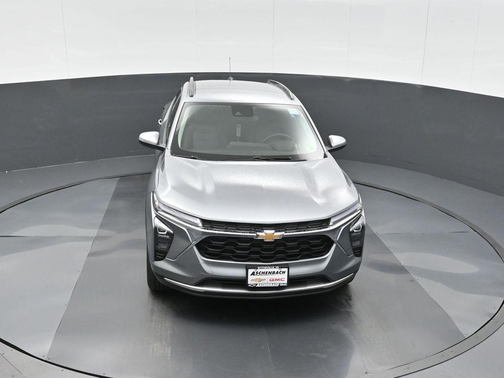 new 2025 Chevrolet Trax car, priced at $24,095