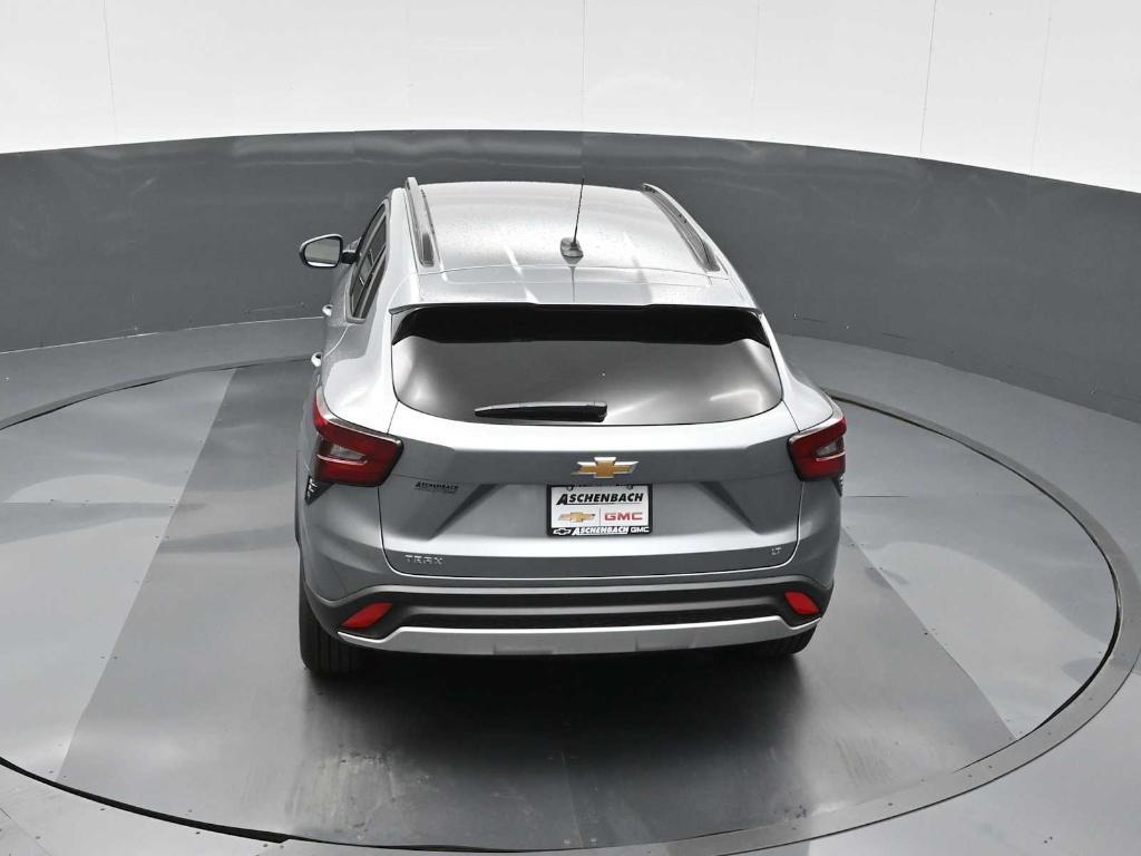 new 2025 Chevrolet Trax car, priced at $22,495