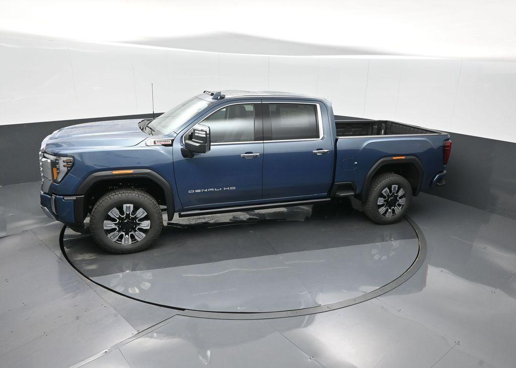 new 2025 GMC Sierra 3500 car, priced at $92,684