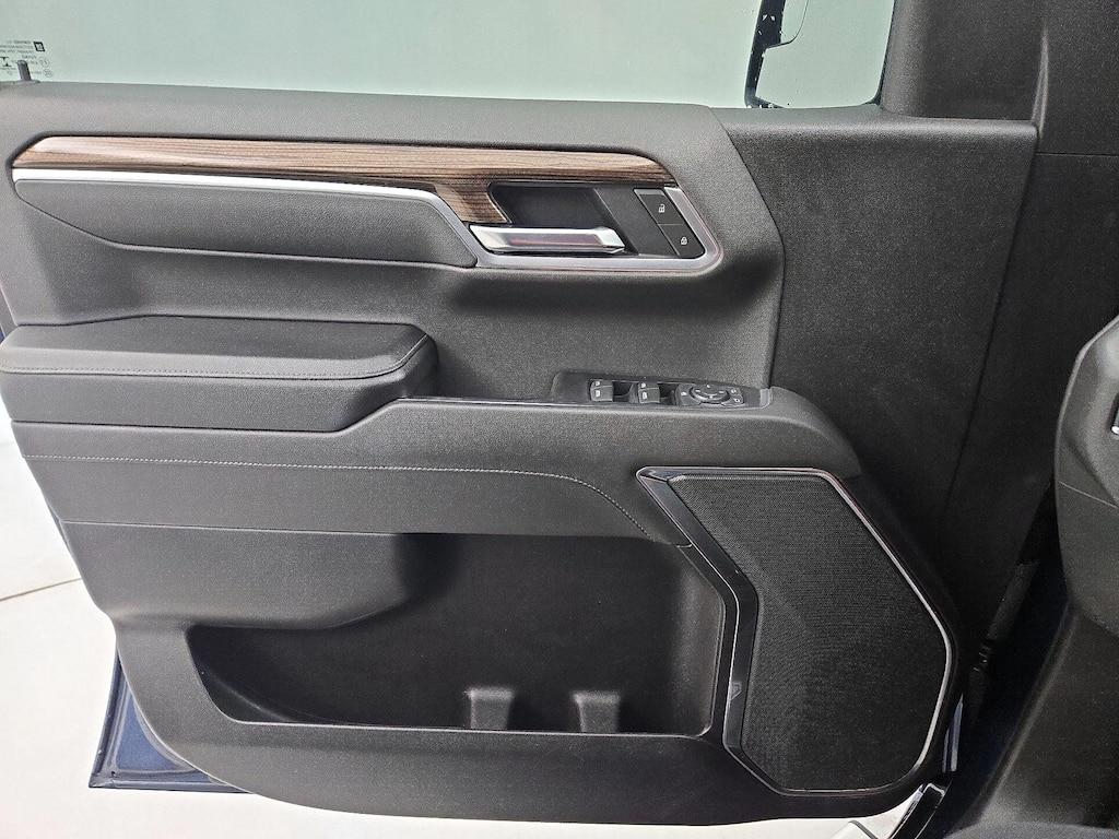 used 2022 Chevrolet Silverado 1500 car, priced at $33,998