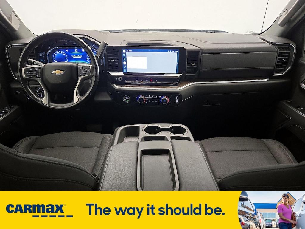 used 2022 Chevrolet Silverado 1500 car, priced at $33,998