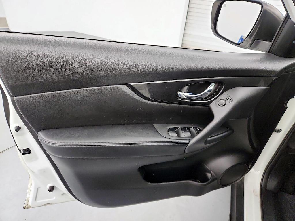 used 2017 Nissan Rogue car, priced at $14,998
