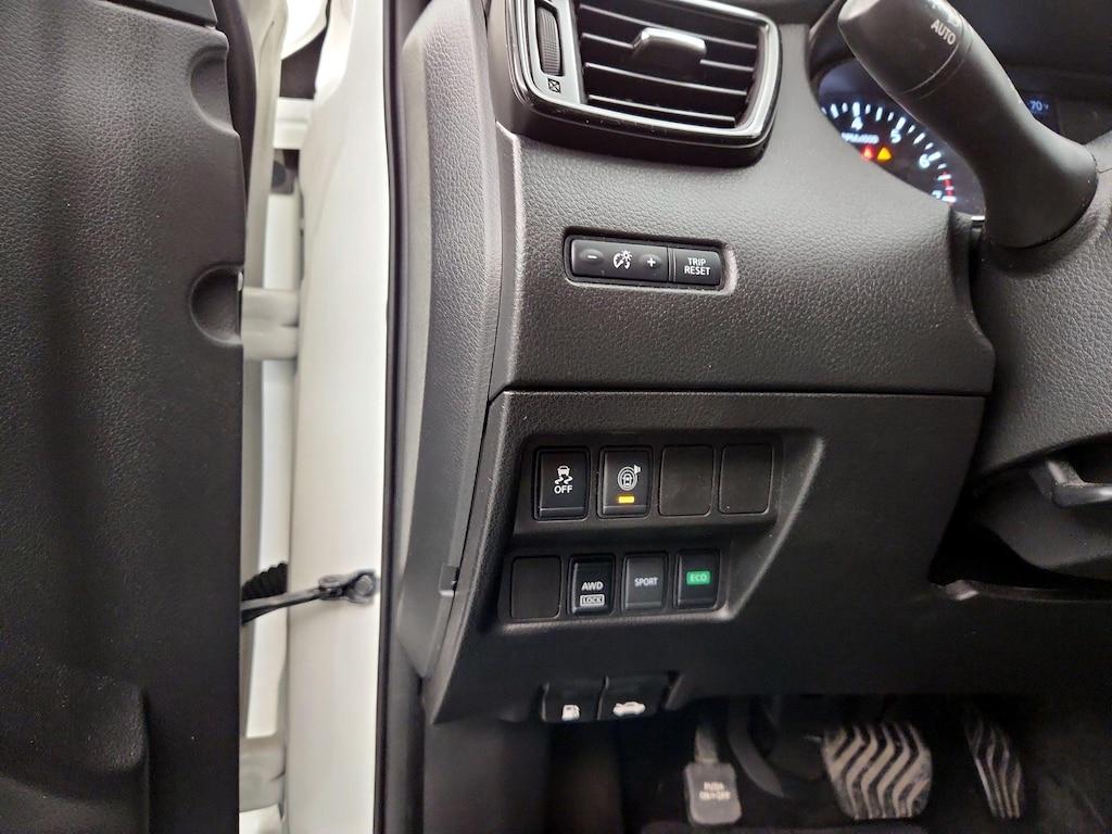 used 2017 Nissan Rogue car, priced at $14,998