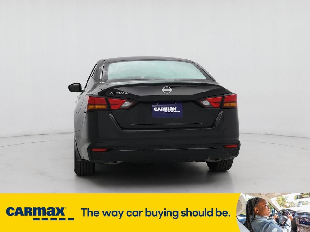 used 2023 Nissan Altima car, priced at $21,998
