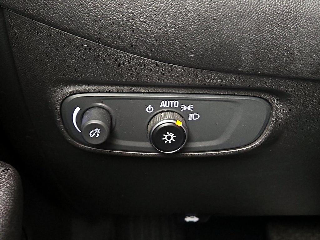 used 2022 Chevrolet Equinox car, priced at $18,998