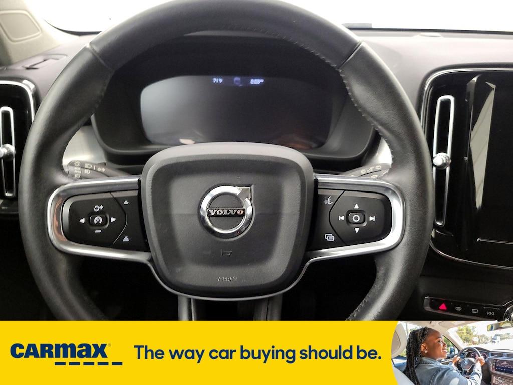 used 2019 Volvo XC40 car, priced at $22,998