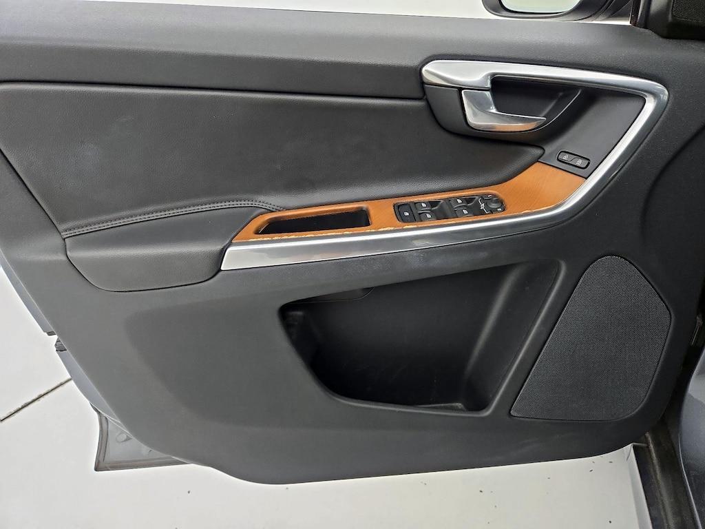 used 2017 Volvo XC60 car, priced at $17,998