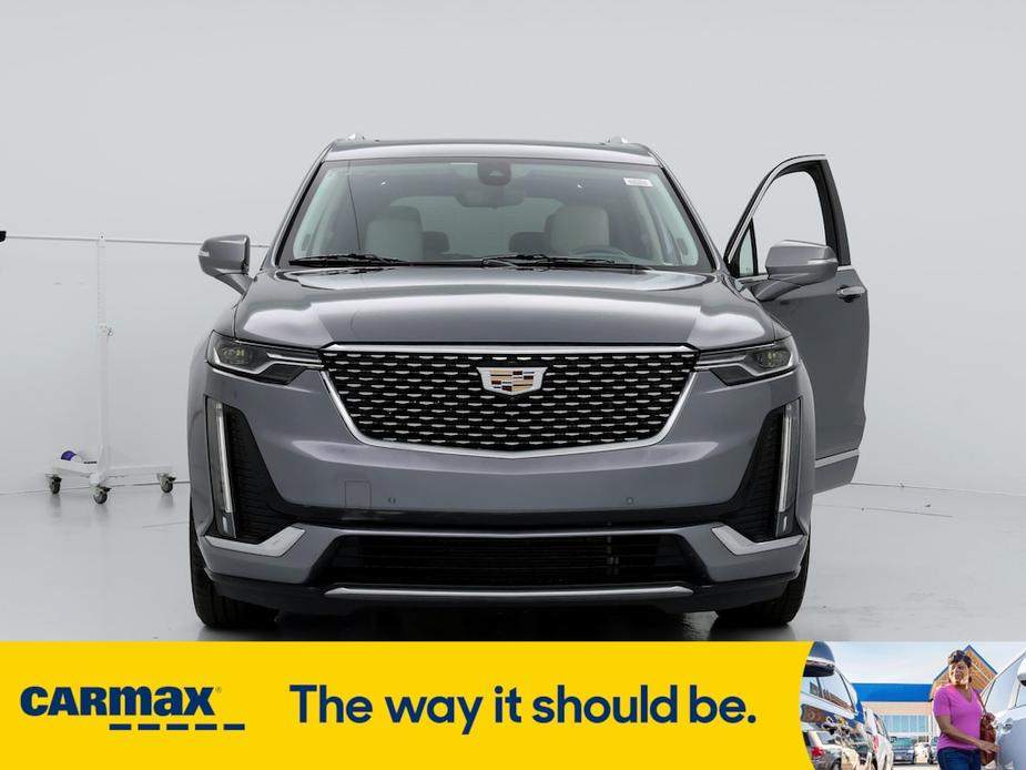 used 2021 Cadillac XT6 car, priced at $37,998