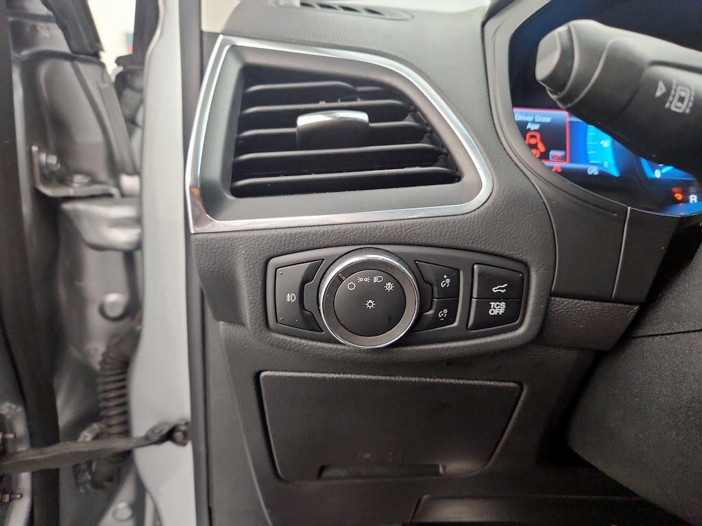 used 2023 Ford Edge car, priced at $22,998