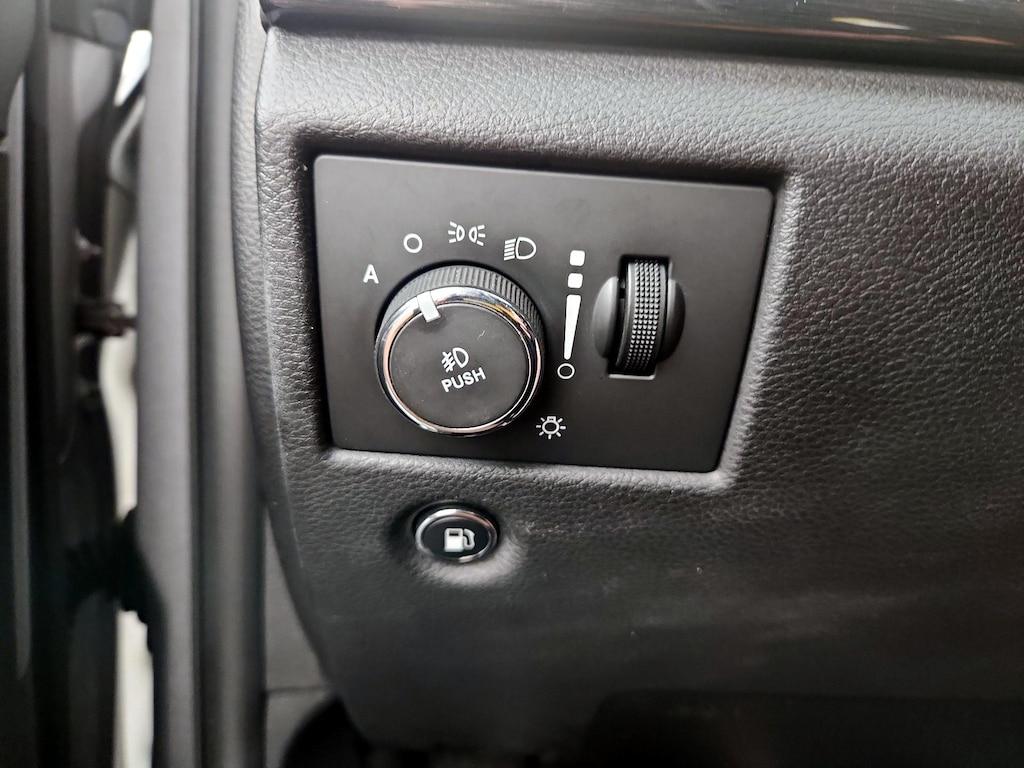 used 2016 Jeep Grand Cherokee car, priced at $17,998