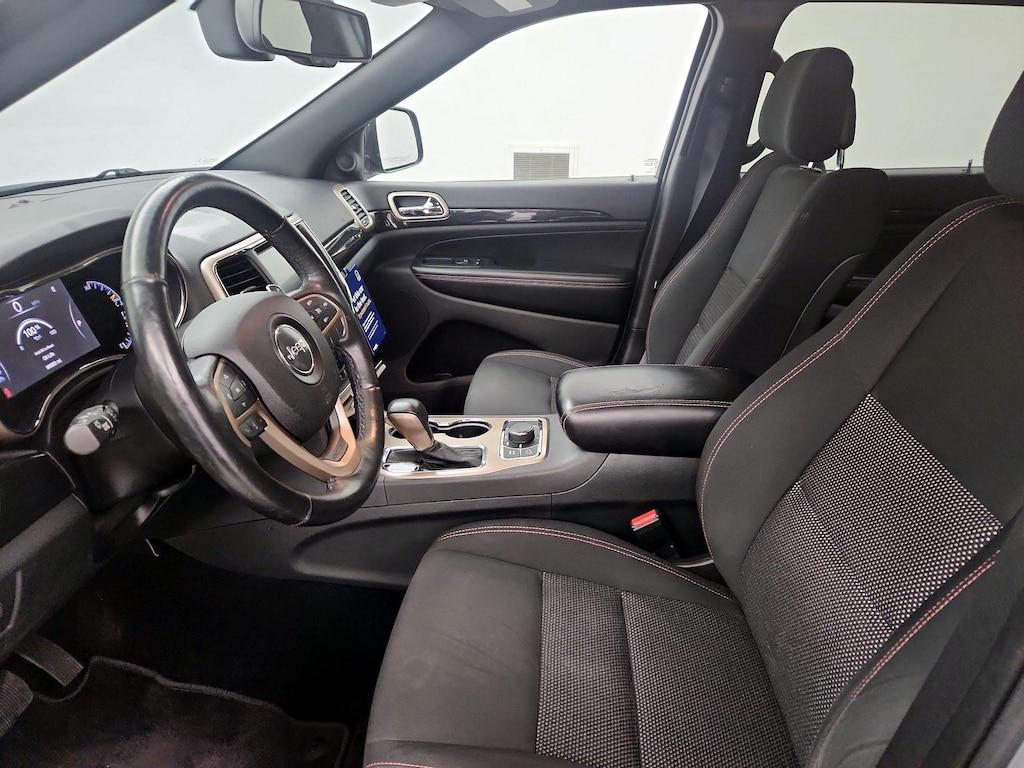 used 2016 Jeep Grand Cherokee car, priced at $17,998