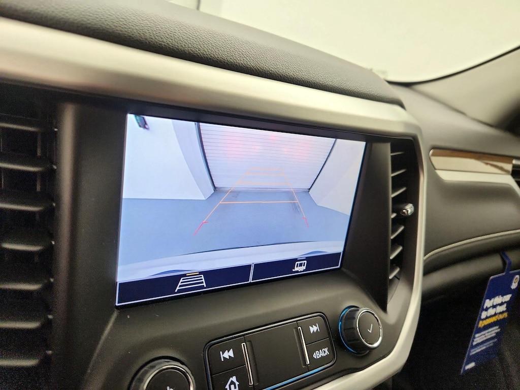 used 2023 GMC Acadia car, priced at $30,998