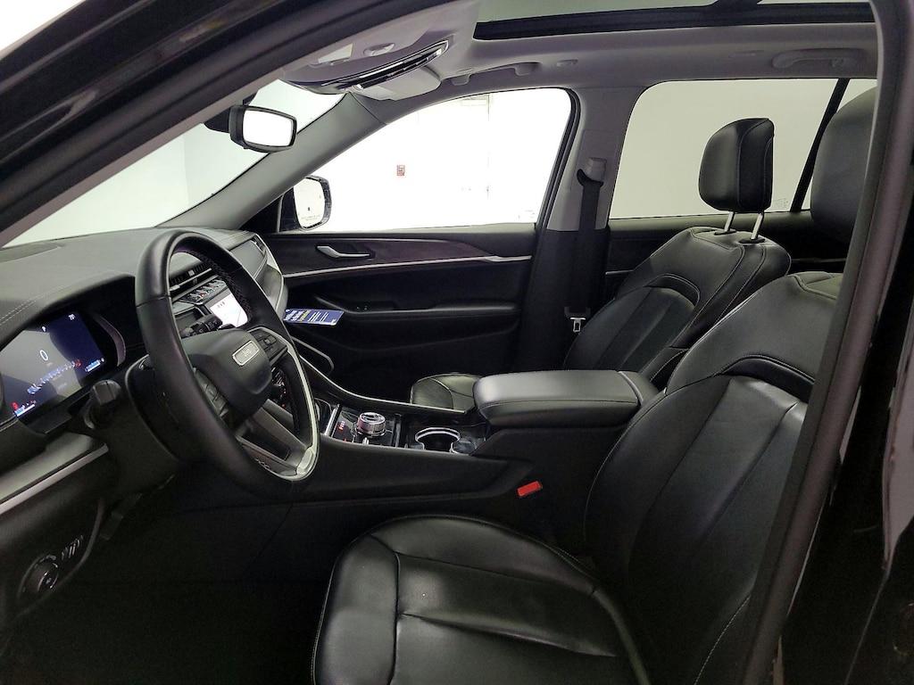 used 2022 Jeep Grand Cherokee car, priced at $32,998