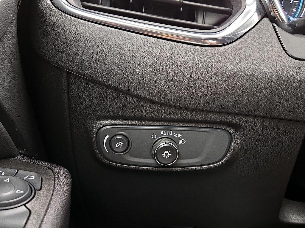 used 2023 Chevrolet Equinox car, priced at $22,998