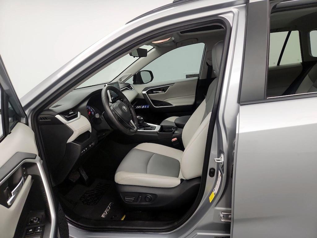 used 2021 Toyota RAV4 car, priced at $29,998