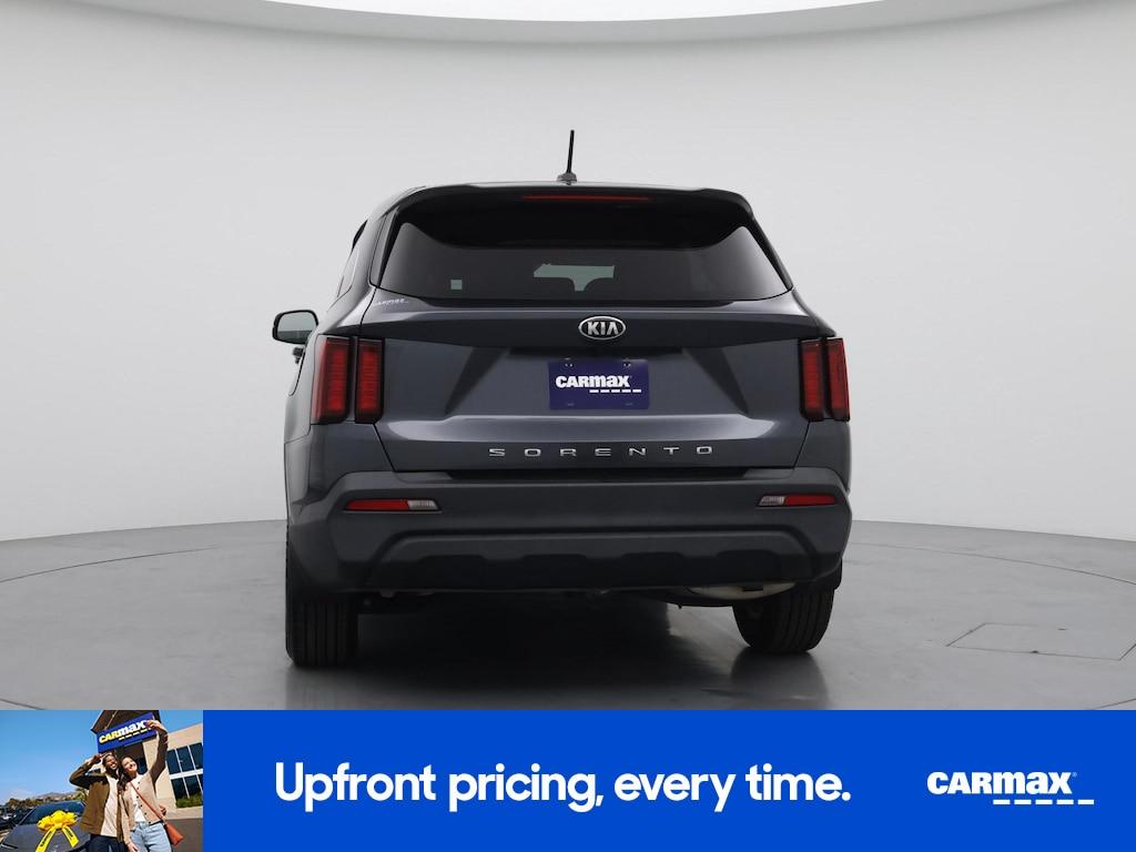 used 2021 Kia Sorento car, priced at $22,998