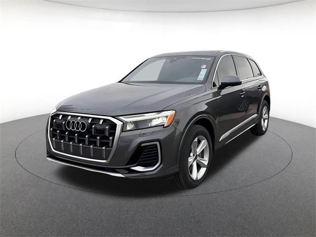 new 2025 Audi Q7 car, priced at $68,555