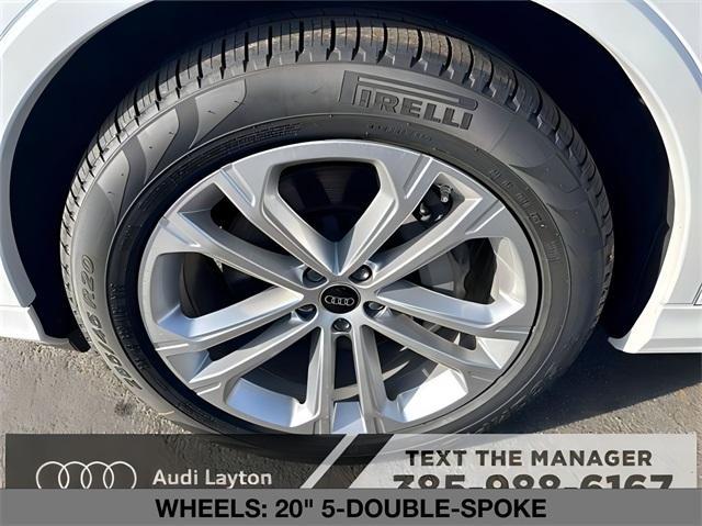new 2025 Audi Q7 car, priced at $81,310