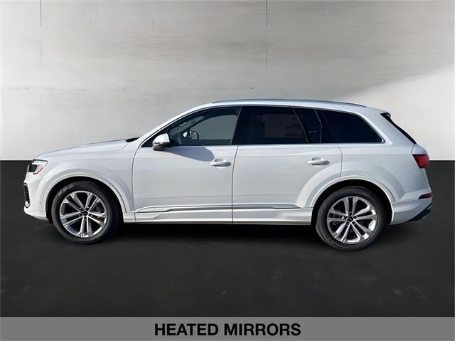 new 2025 Audi Q7 car, priced at $81,310