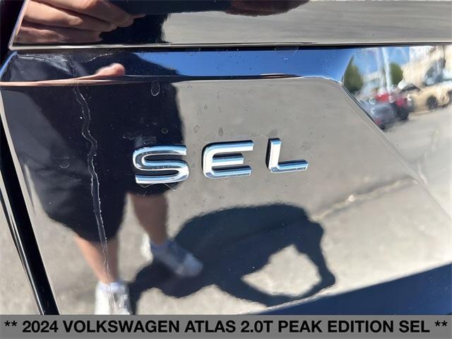 used 2024 Volkswagen Atlas car, priced at $37,600