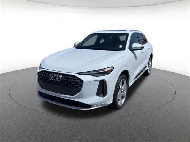 new 2025 Audi Q5 car, priced at $61,810