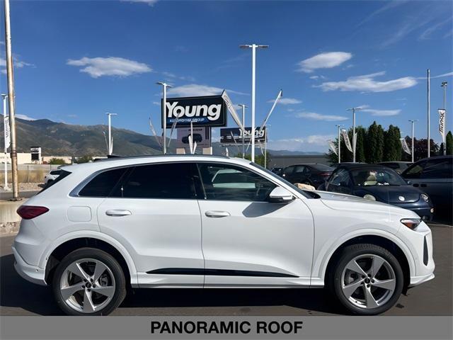 new 2025 Audi Q5 car, priced at $61,300